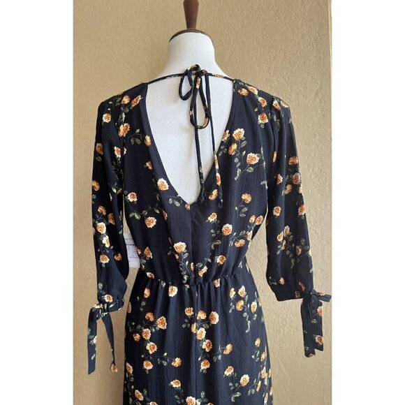 SUPERFOXX Womens Black Floral V-Neck Crepe Maxi Dress Size S NWT - Picture 8 of 12